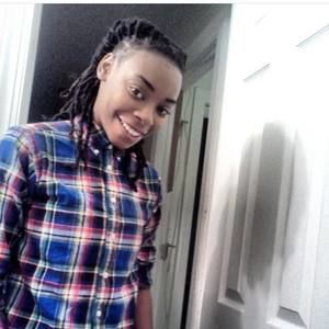 Meet your Posher, Brittney